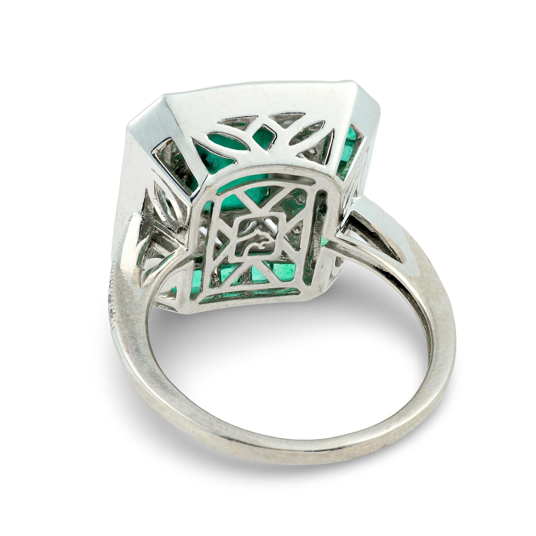 "Art Deco" Platinum Emerald & Diamond Ring