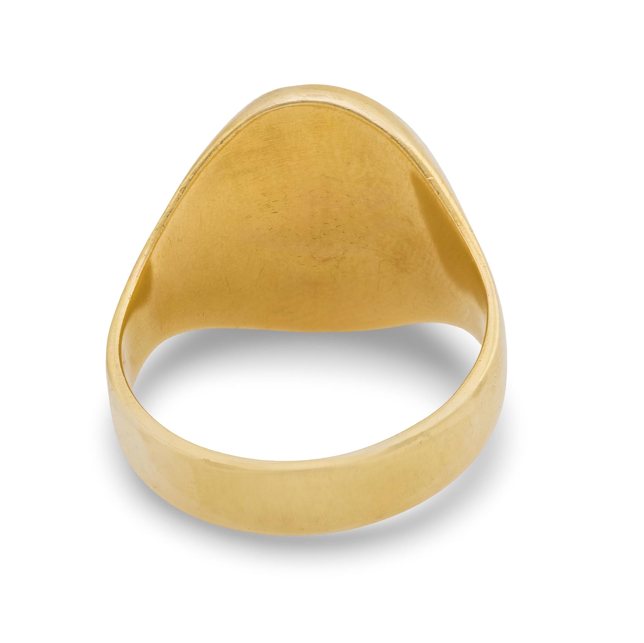 Victorian 18k Crest Signet Ring