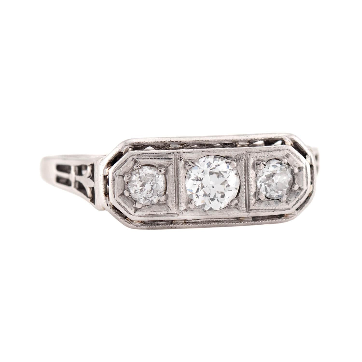Edwardian 14k/Platinum Diamond Three Stone Ring