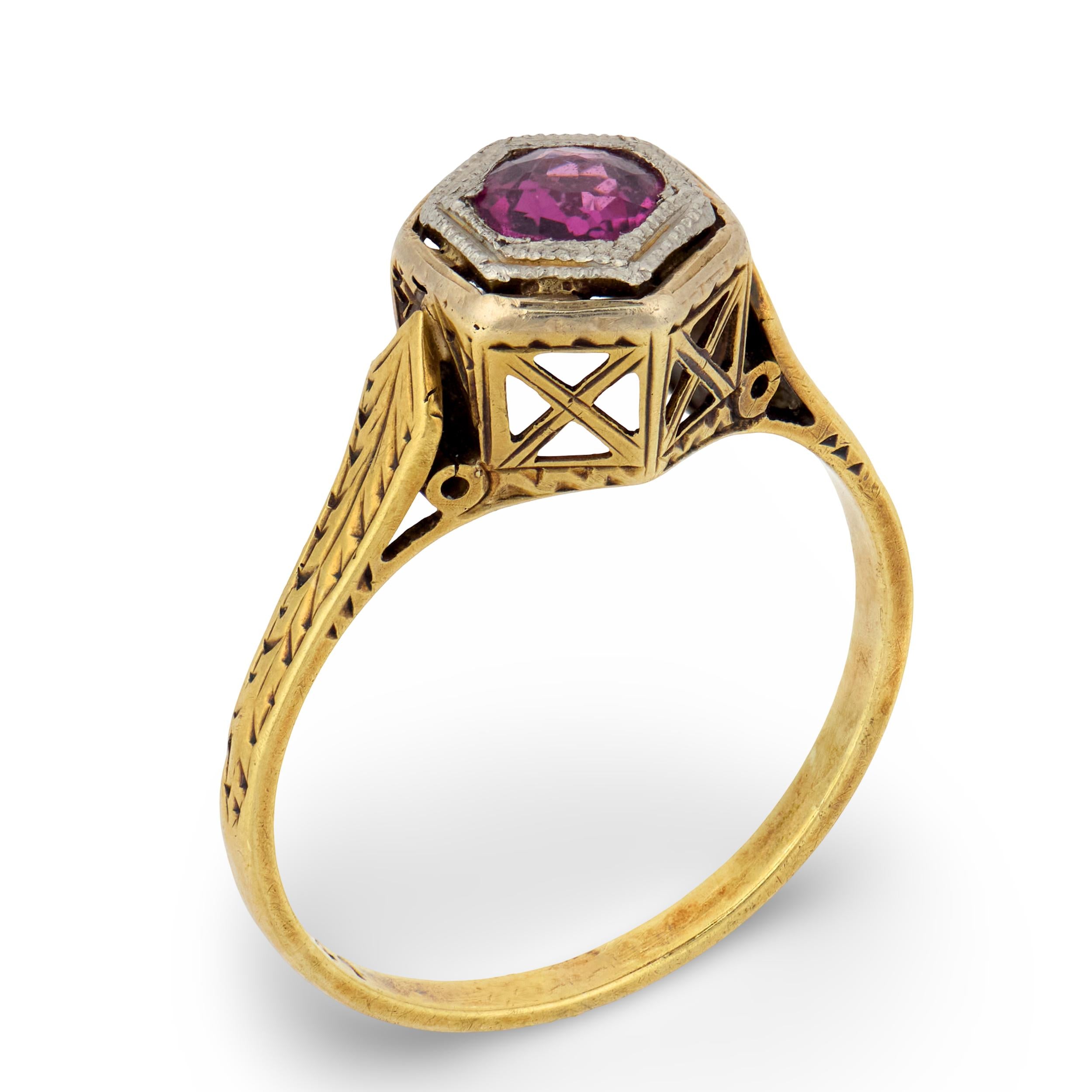 Edwardian 14k/Platinum Pink Sapphire Ring