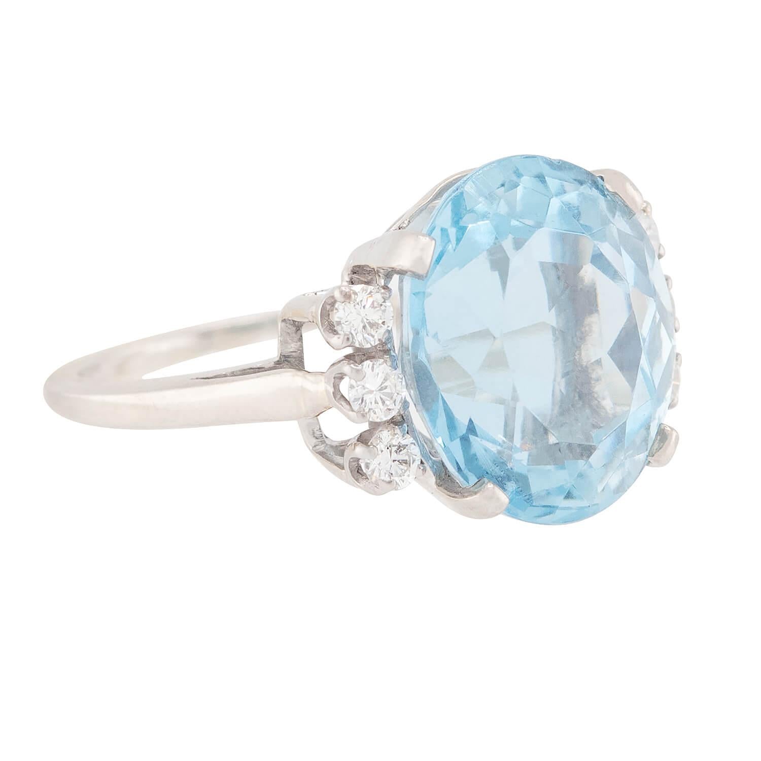 J.E. CALDWELL Vintage 14k Aqua and Diamond Ring 10ct