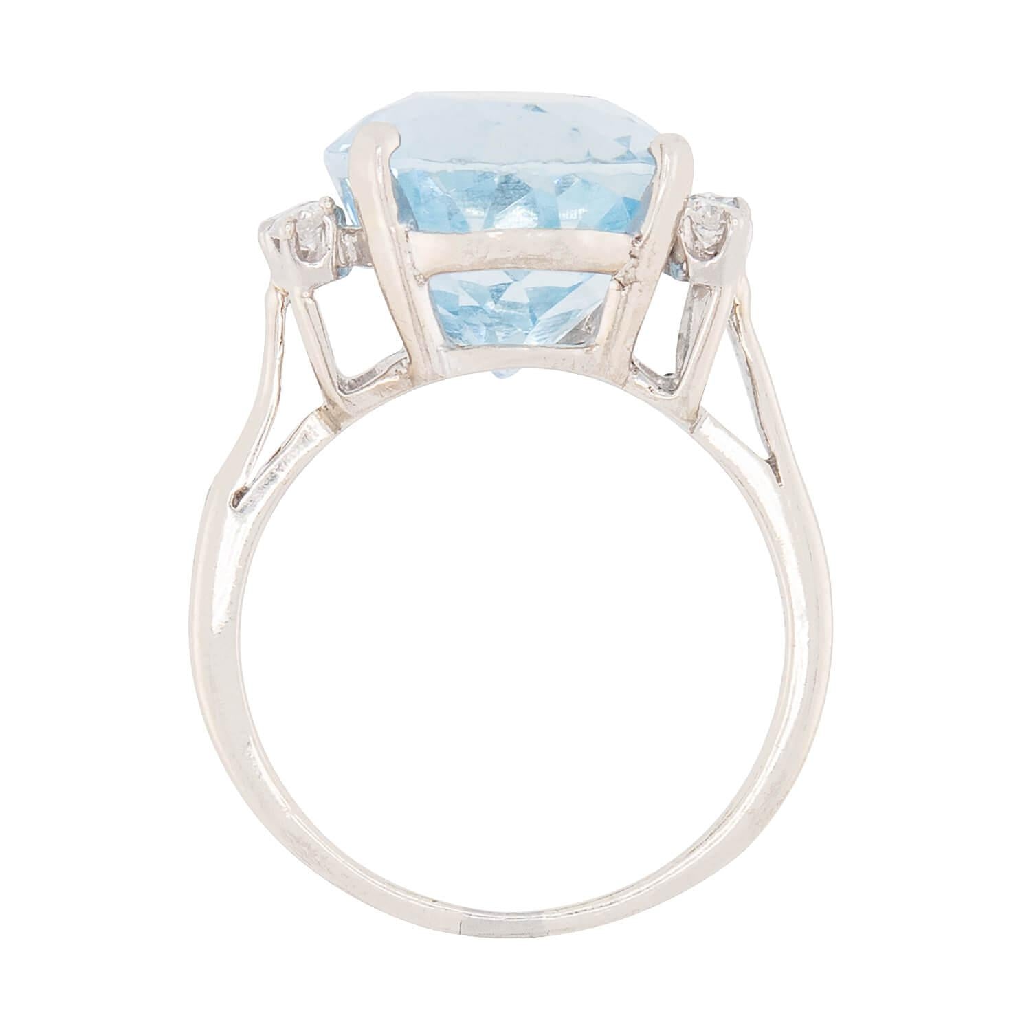 J.E. CALDWELL Vintage 14k Aqua and Diamond Ring 10ct