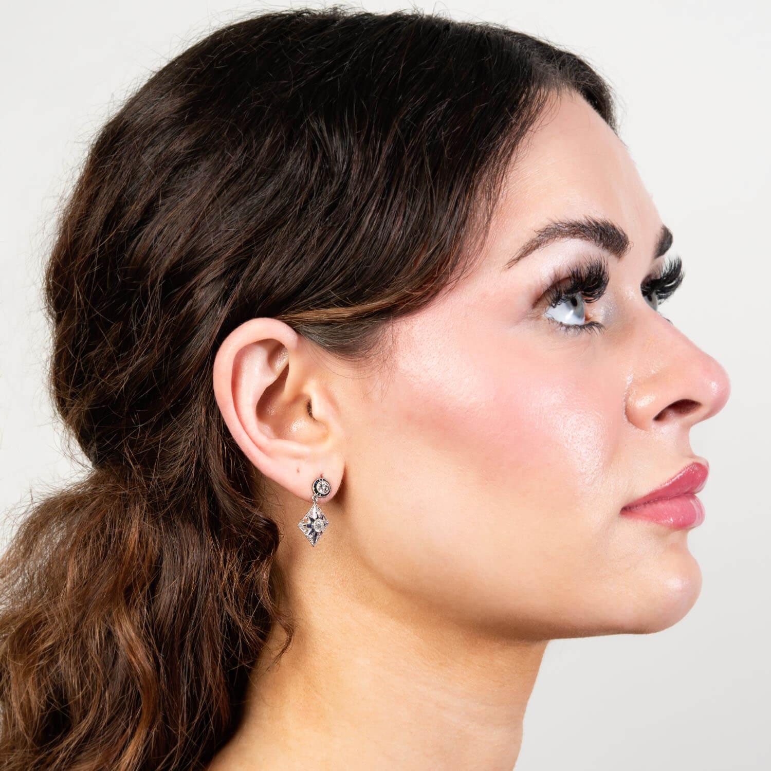 Edwardian Platinum Diamond and Sapphire Star-Motif Earring and Pendant Set