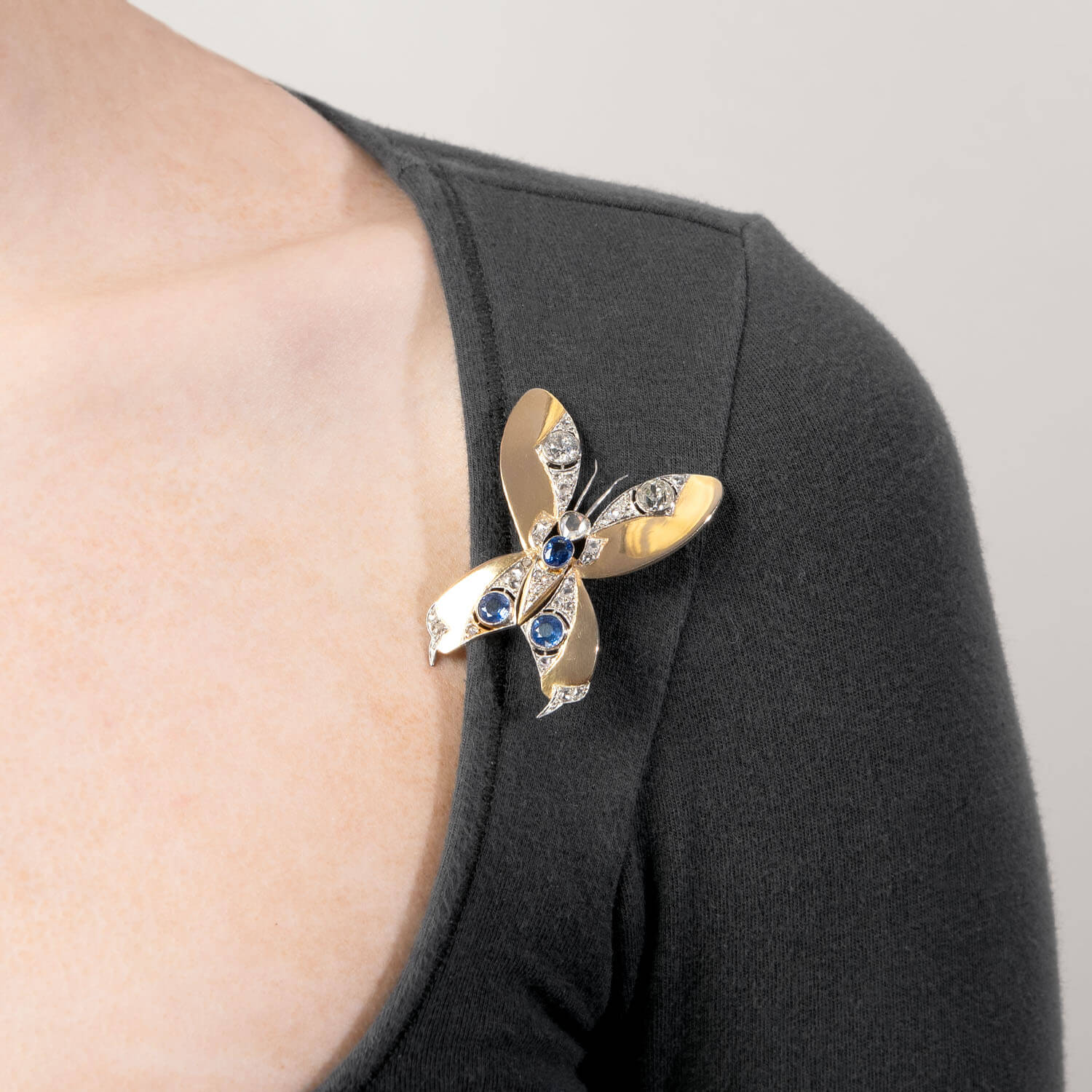 Art Nouveau 18k/Platinum Sapphire & Diamond Butterfly Pin/Pendant