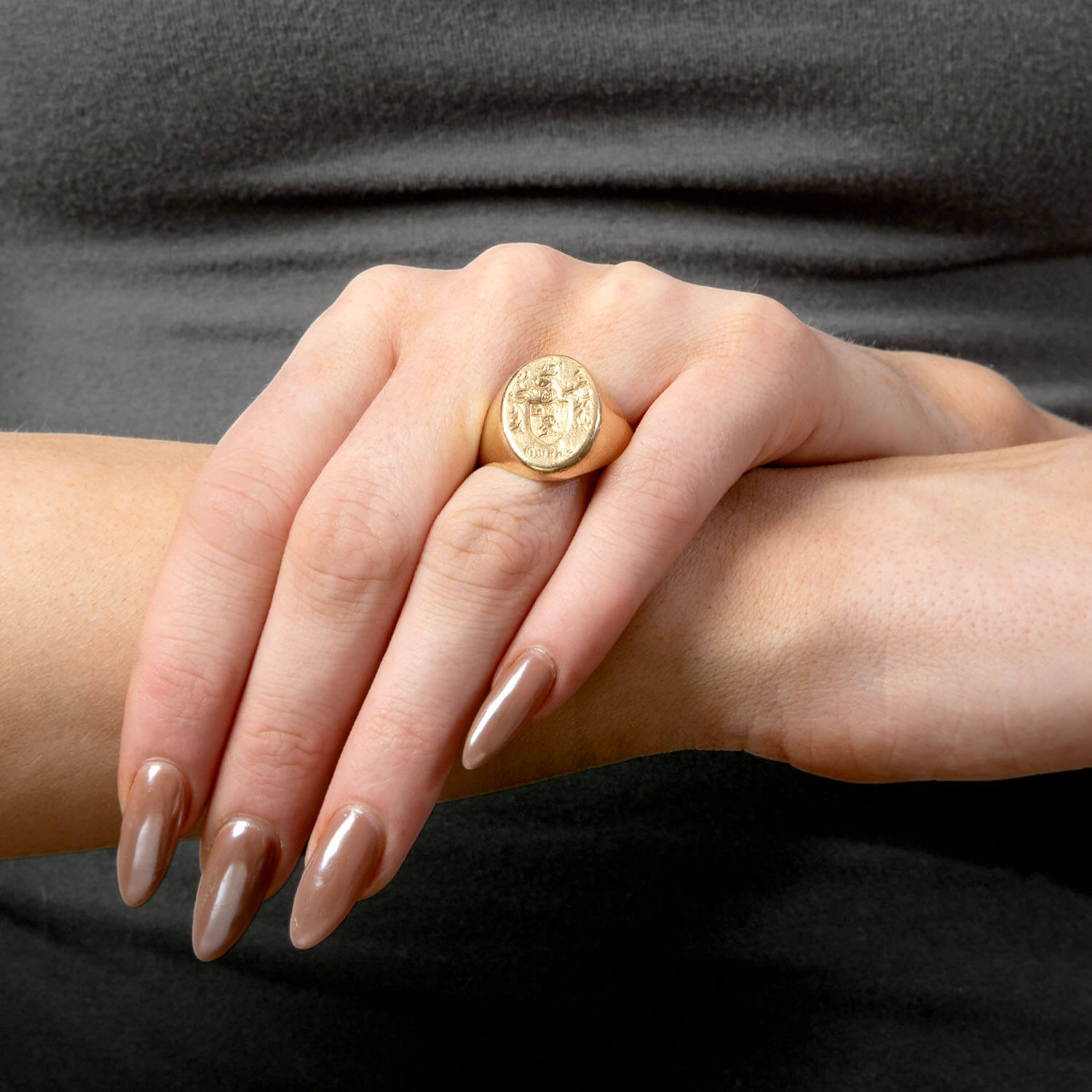 Victorian 18k Crest Signet Ring