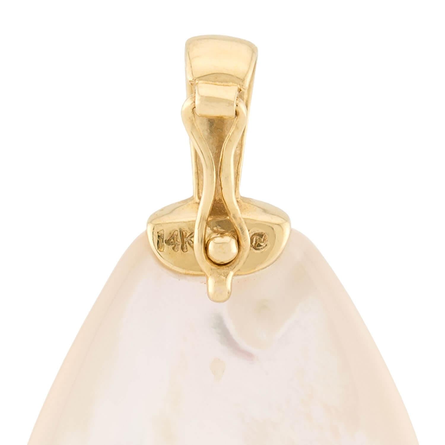 Estate 14k Mother of Pearl Pendant