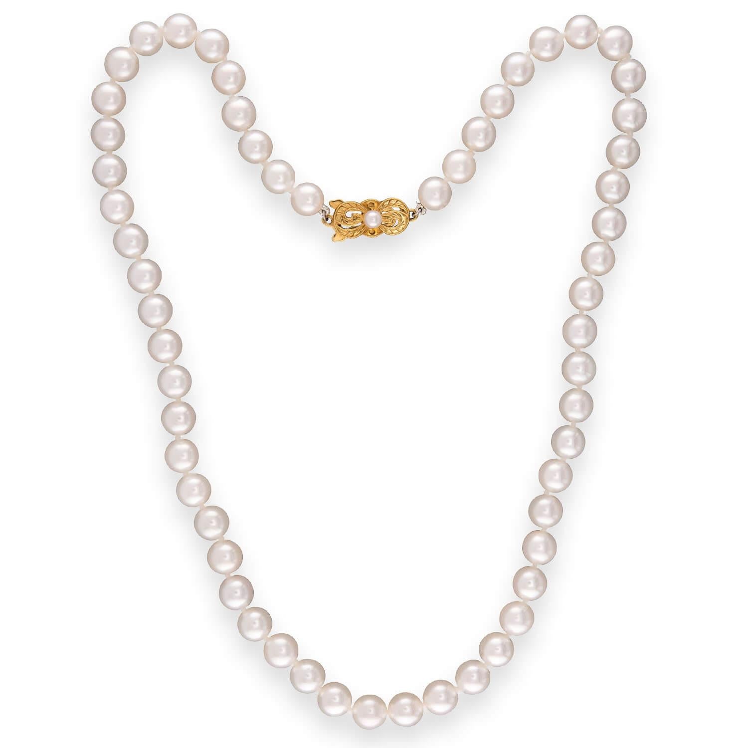 MIKIMOTO Estate Japanese 18k Pearl Necklace
