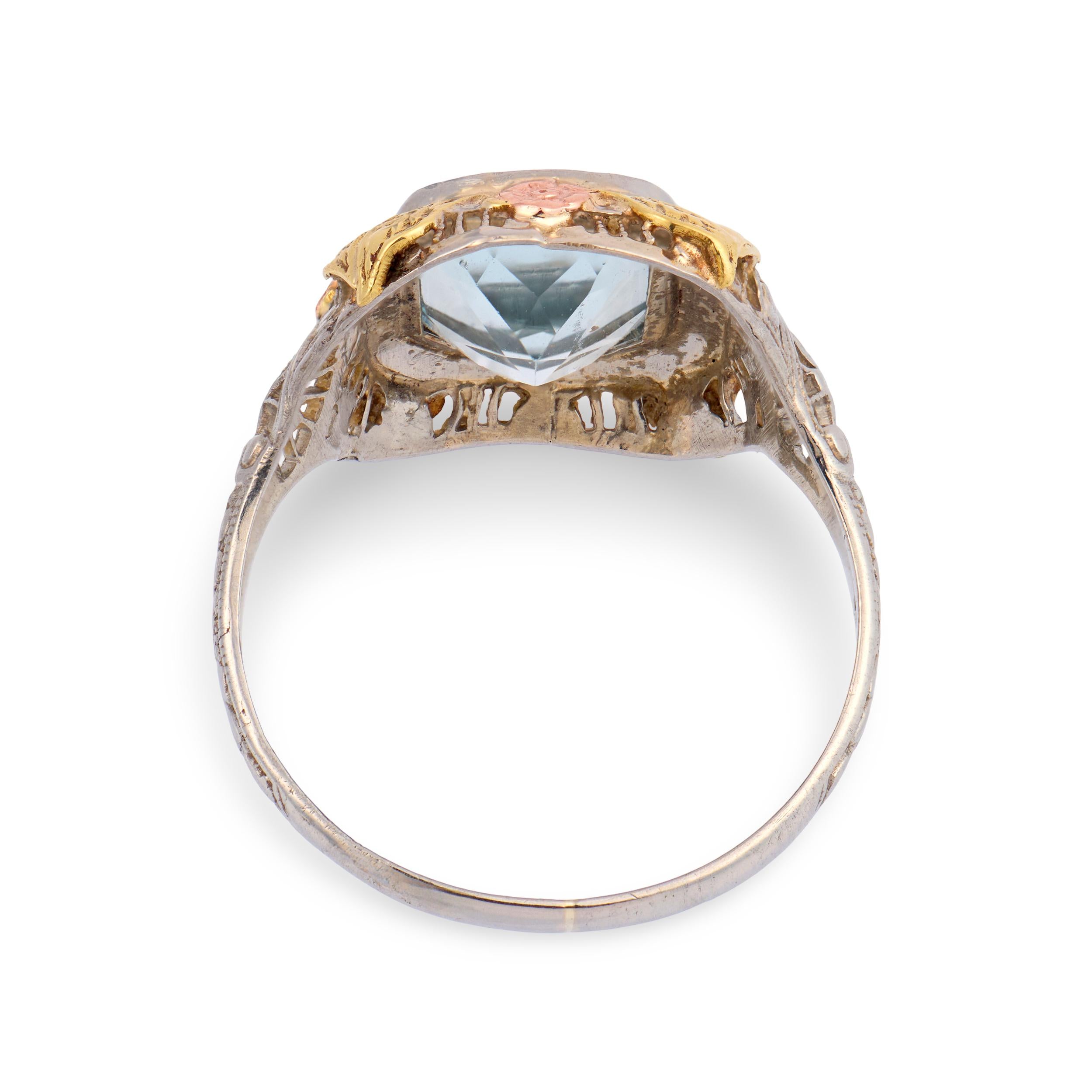 Art Nouveau 10k Aqua Ring