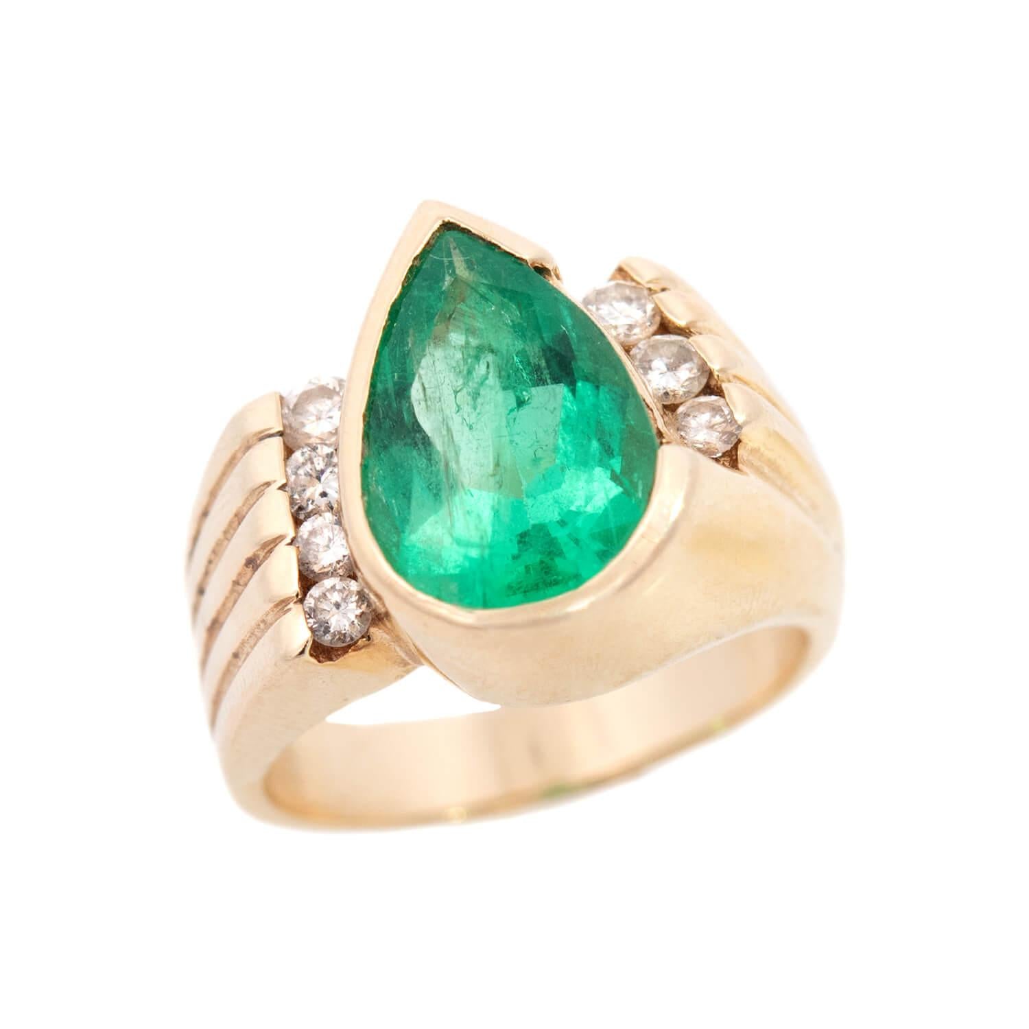 Retro 14k Emerald and Diamond Ring