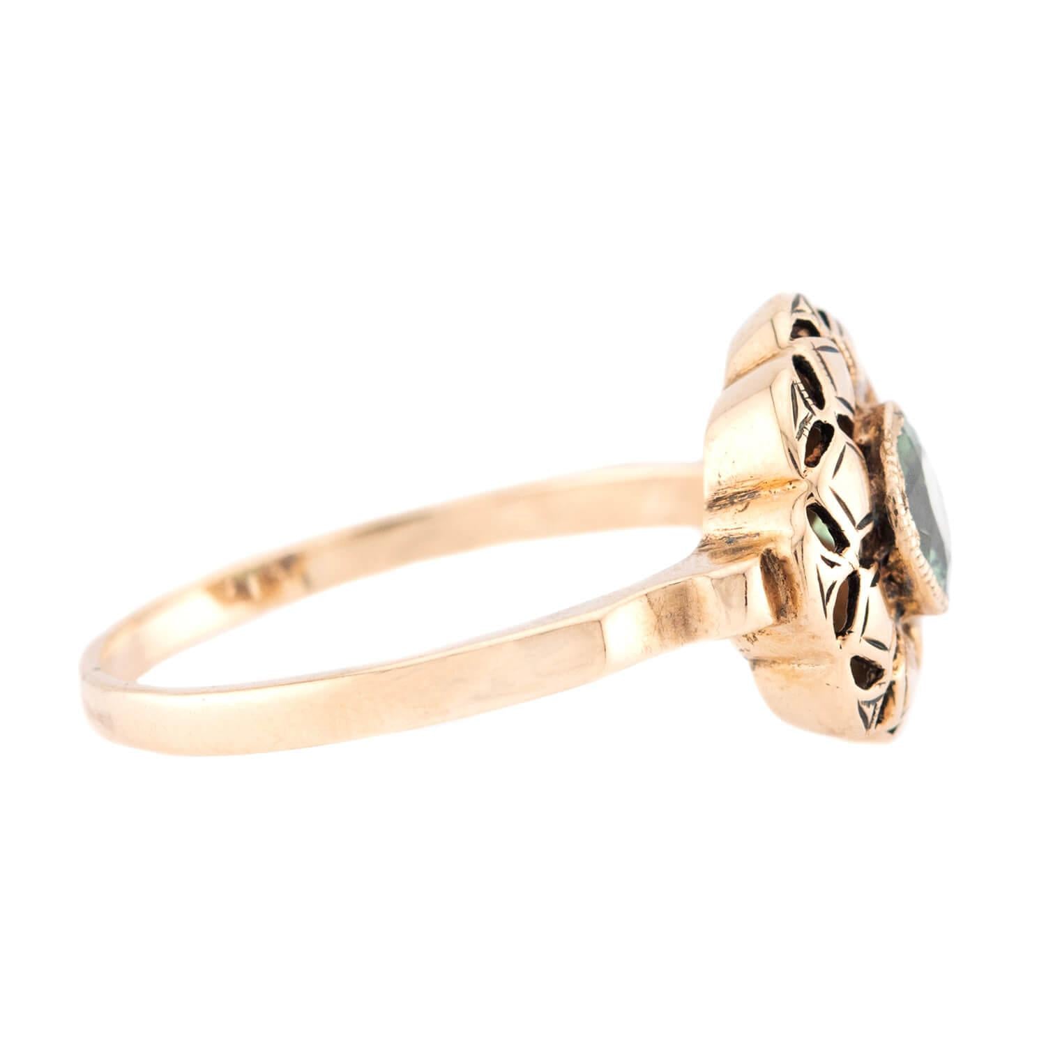 Art Deco 10k Green Garnet Floral Motif Ring