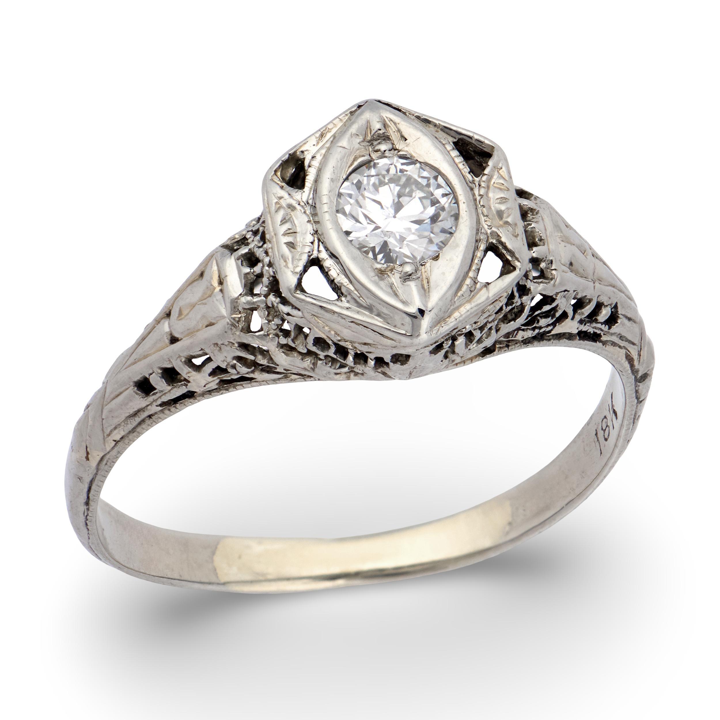 Art Deco 18k Diamond Engagement Ring .20ct