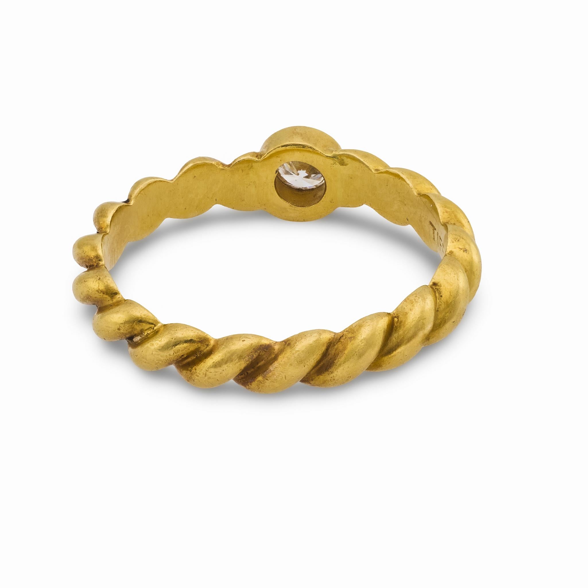TIFFANY & CO. Estate 18k Diamond Ring