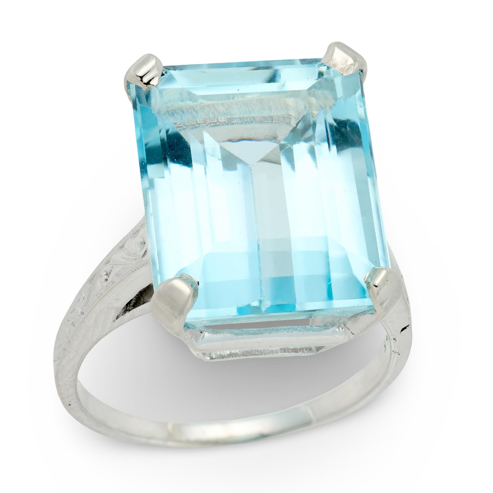 Retro 14k Aqua Cocktail Ring