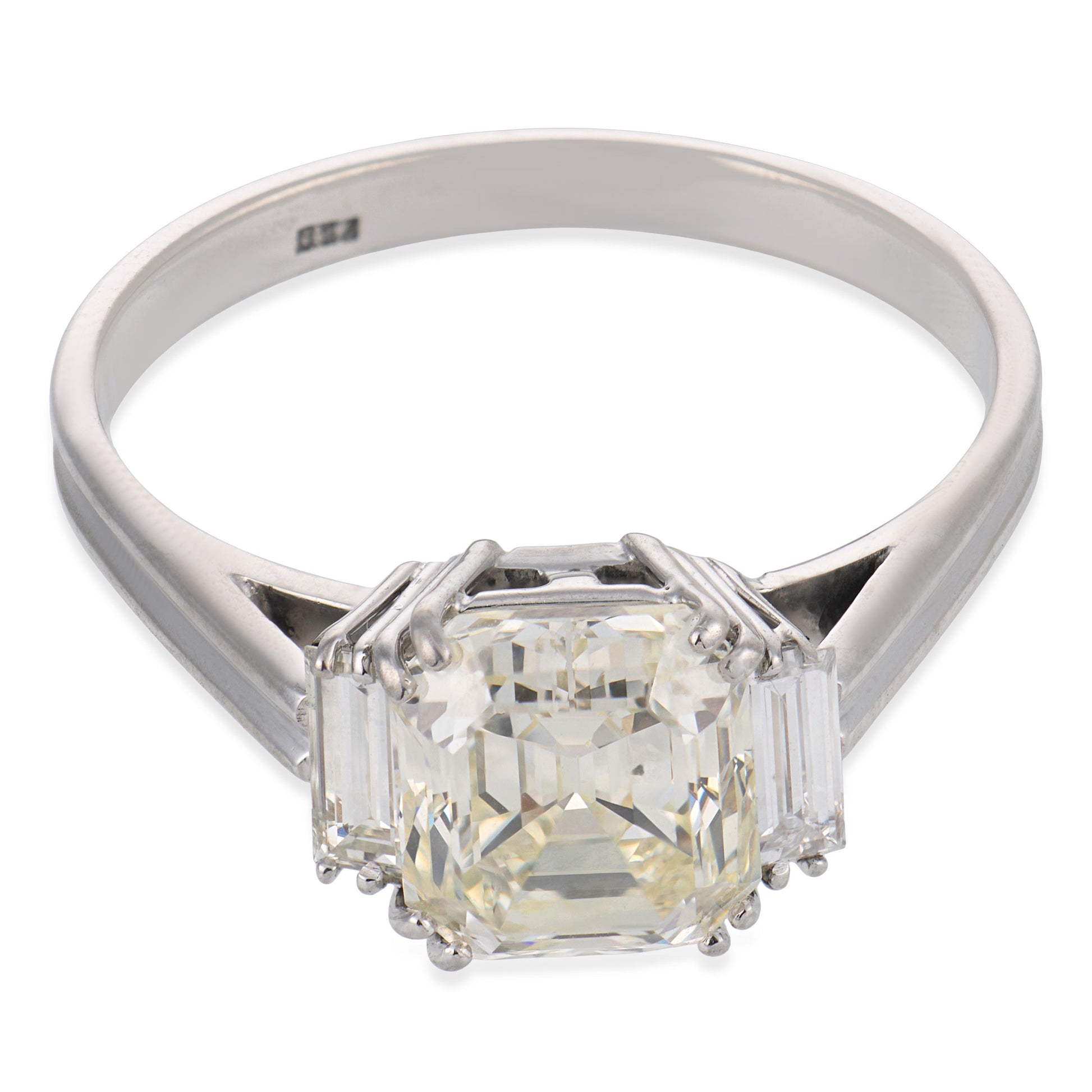 Art Deco 18k Diamond Engagement Ring 2.37ct