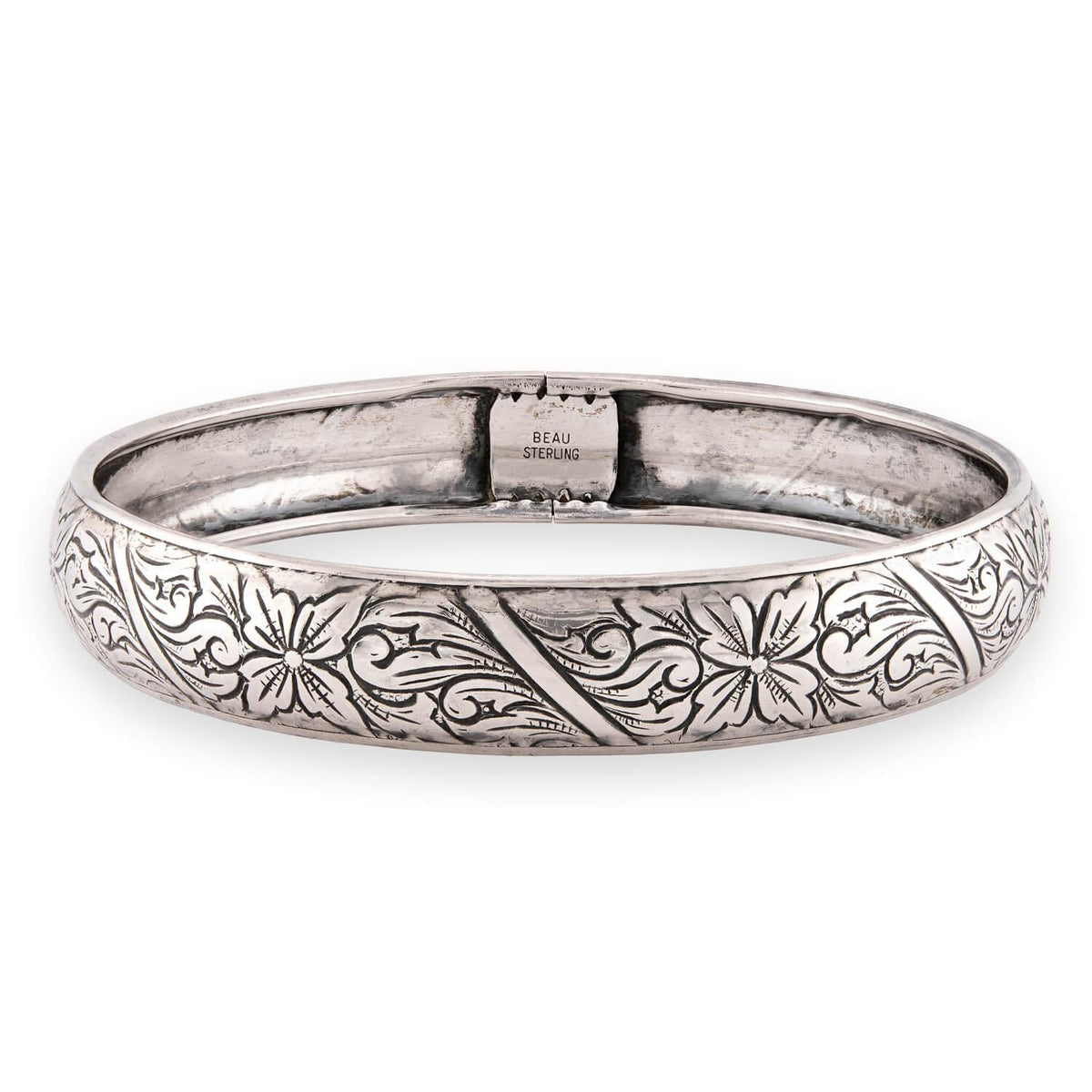 BEAU Retro Sterling Silver Floral-Motif Bangle
