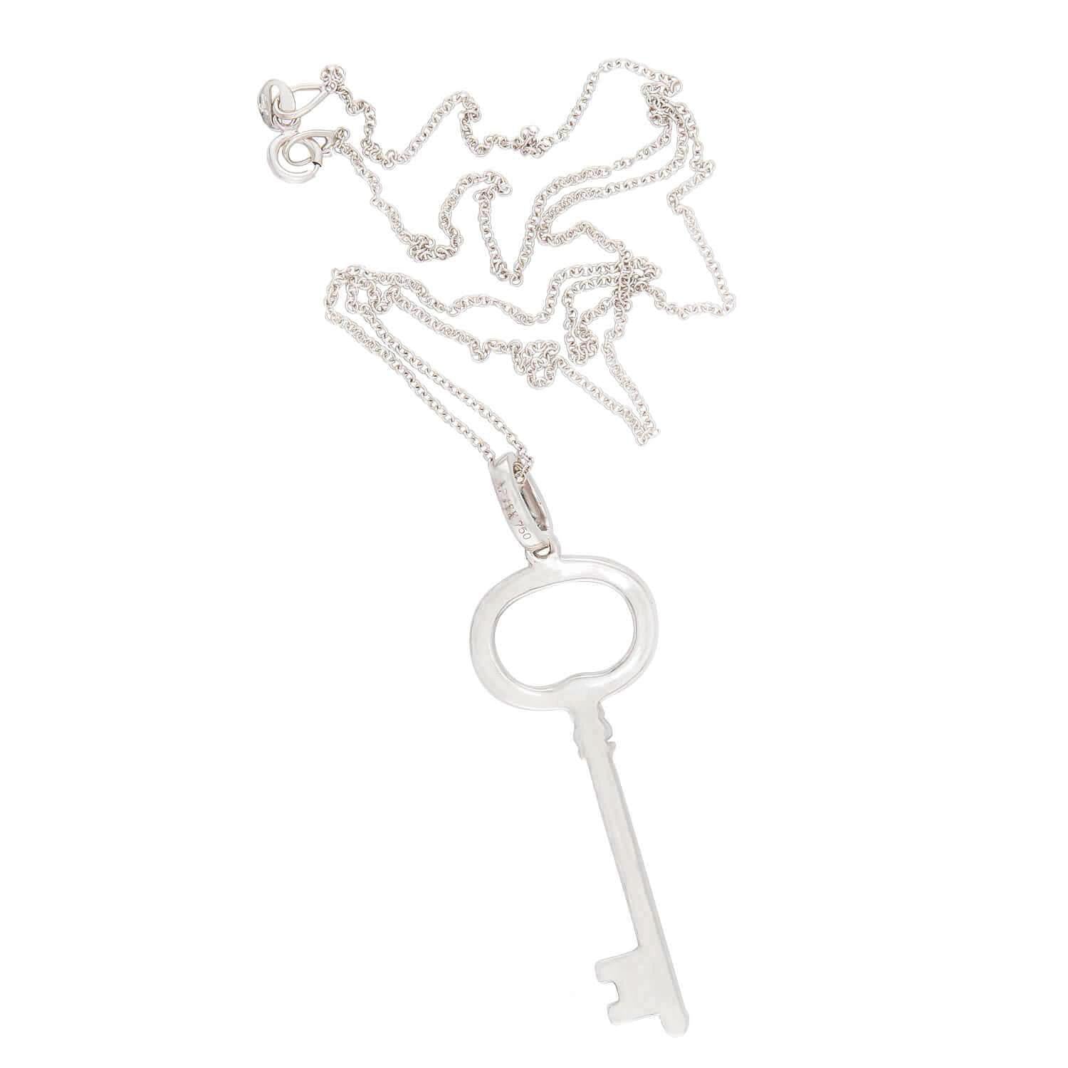 Estate 18k Diamond Key Pendant Necklace