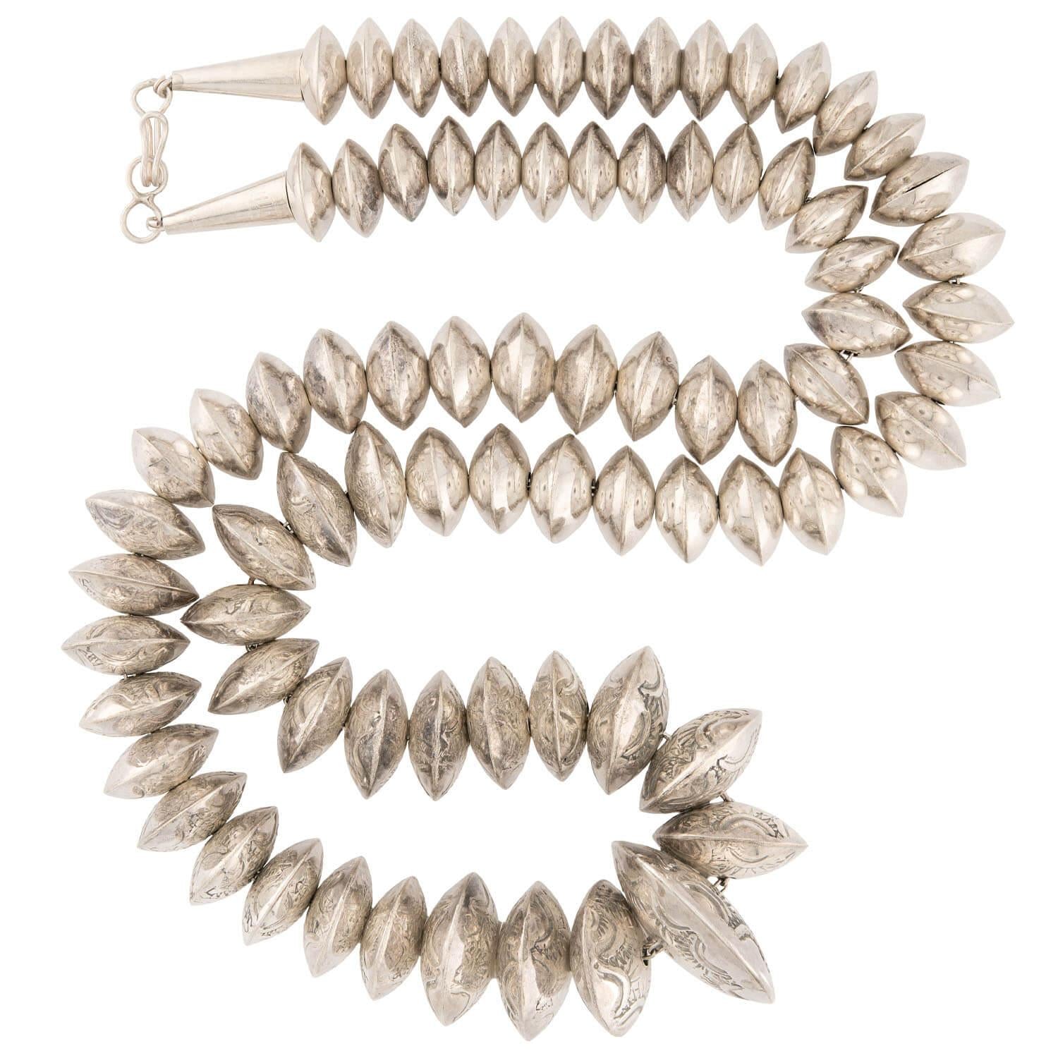 Vintage Native American Sterling Silver Conch Bead Necklace