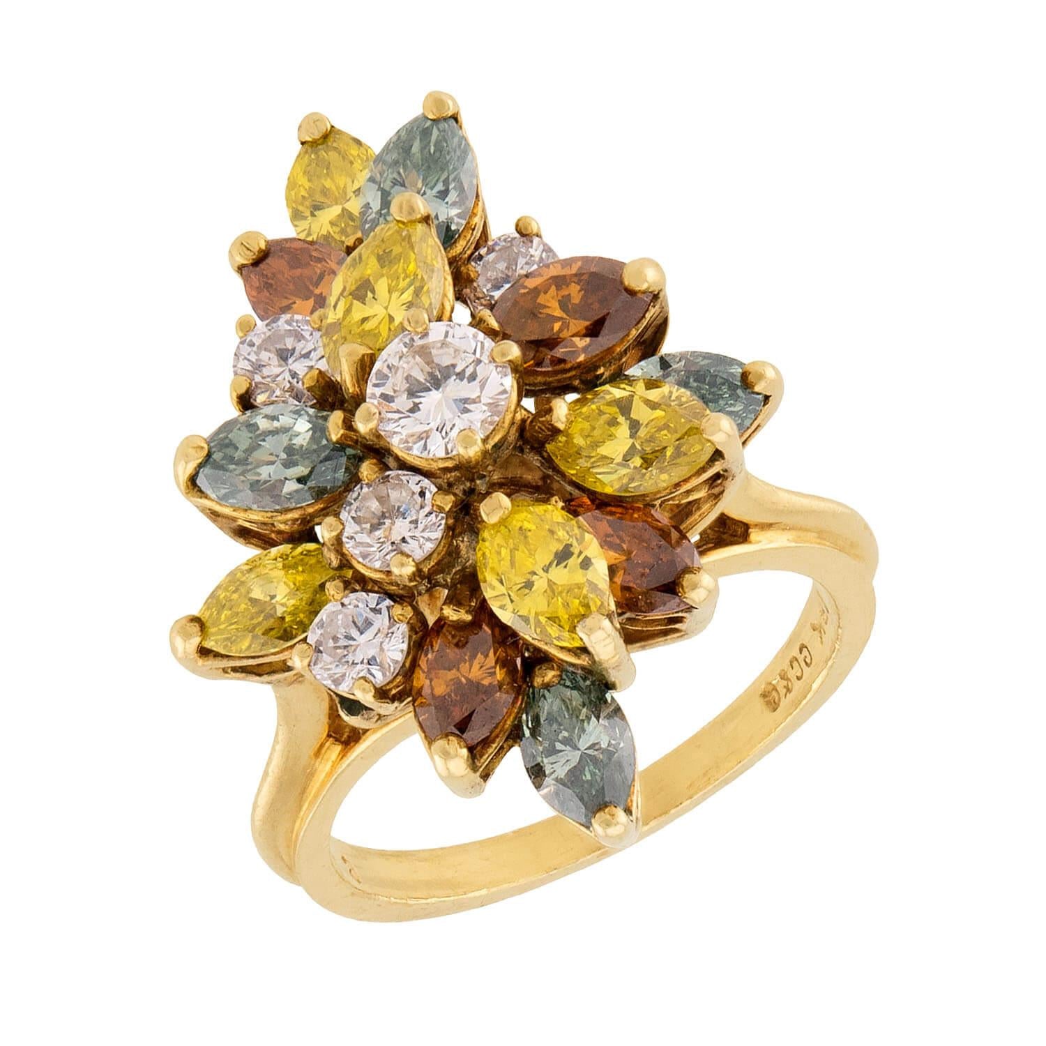 Estate 18k Diamond Cluster Ring