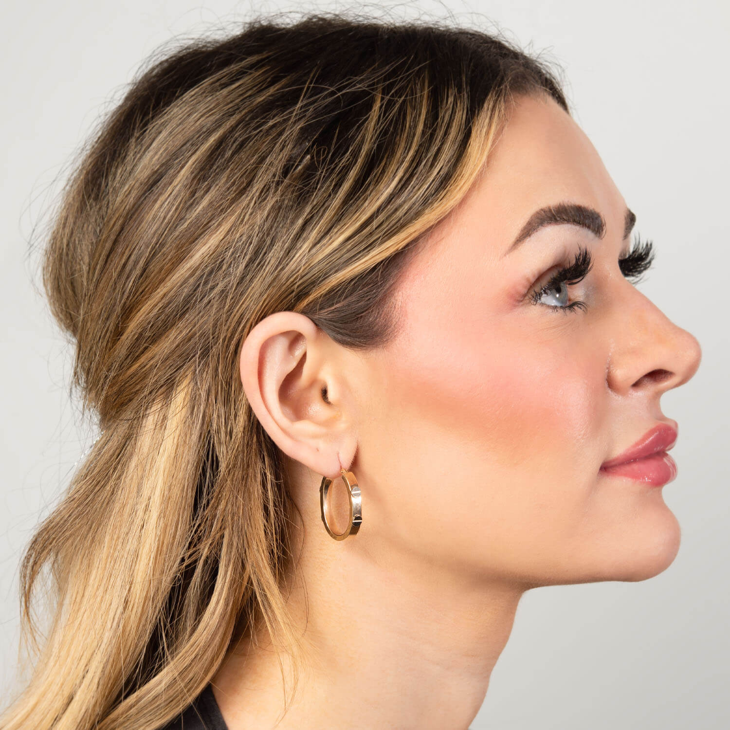 Vintage 9k Screw-Motif Hoop Earrings