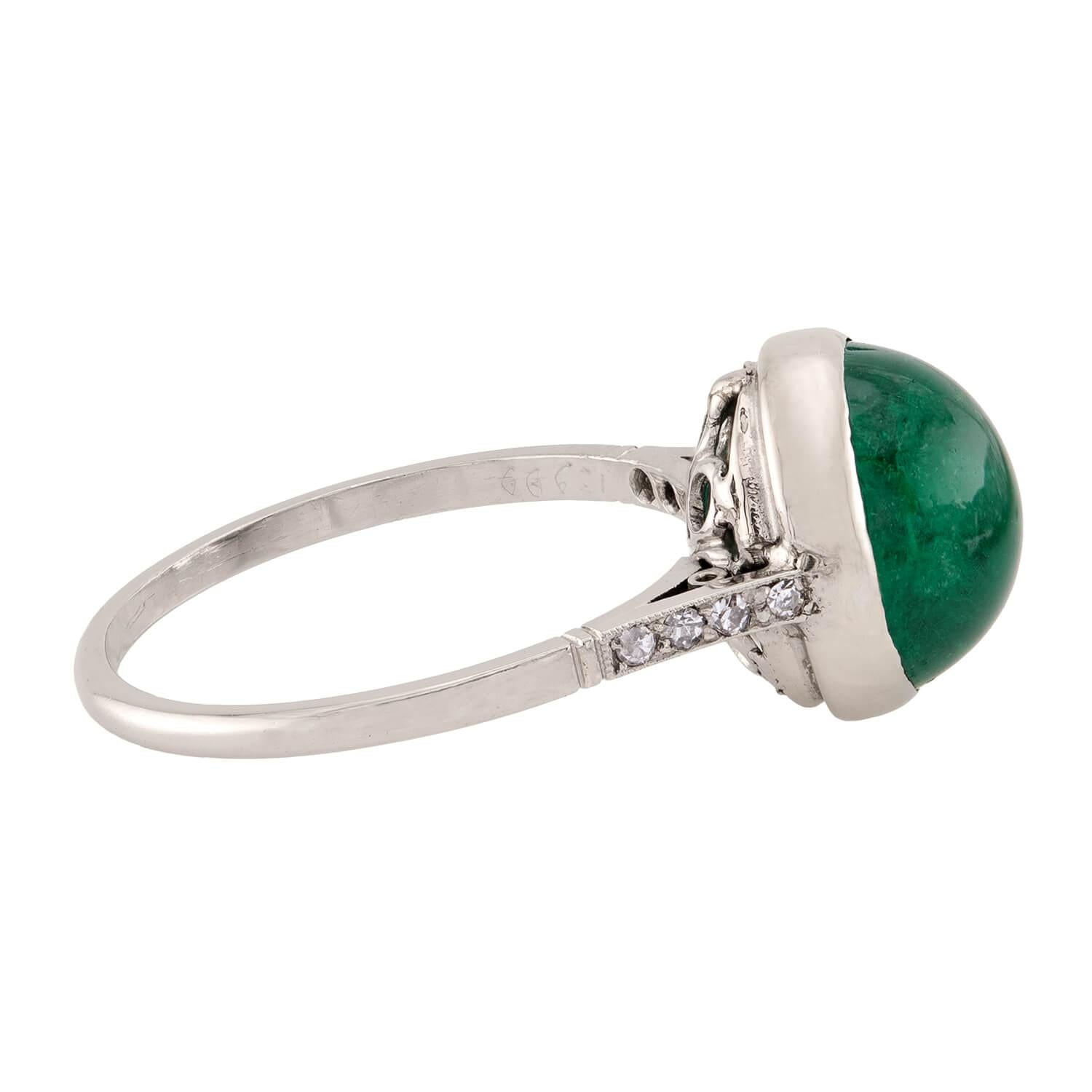 Edwardian Platinum Emerald & Diamond Ring