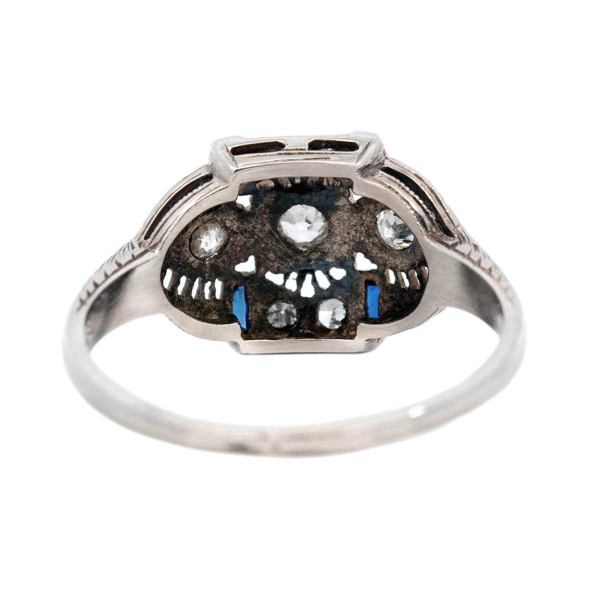 Art Deco 18k Diamond and Sapphire Filigree Ring