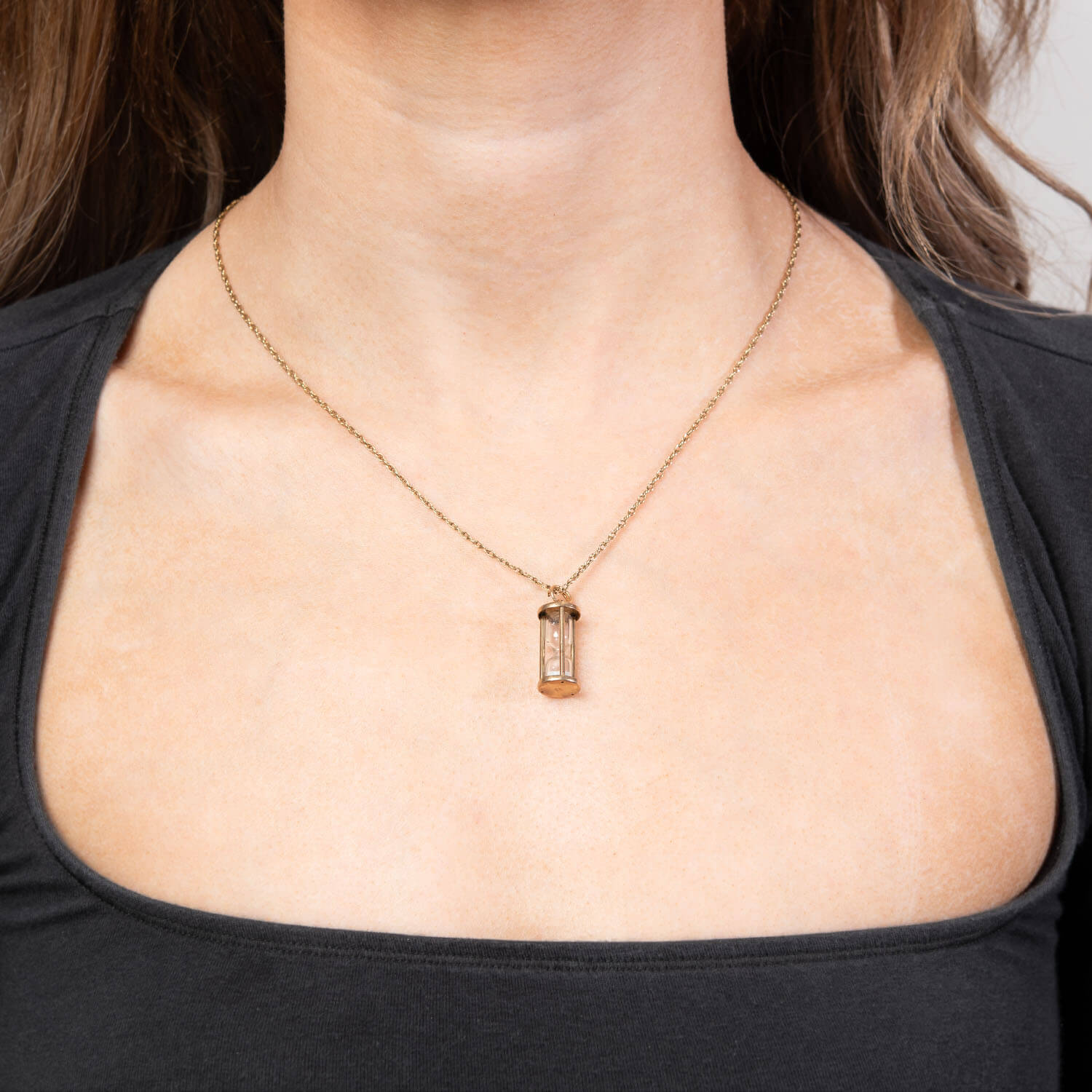 Vintage 14k Hourglass Pendant/Charm