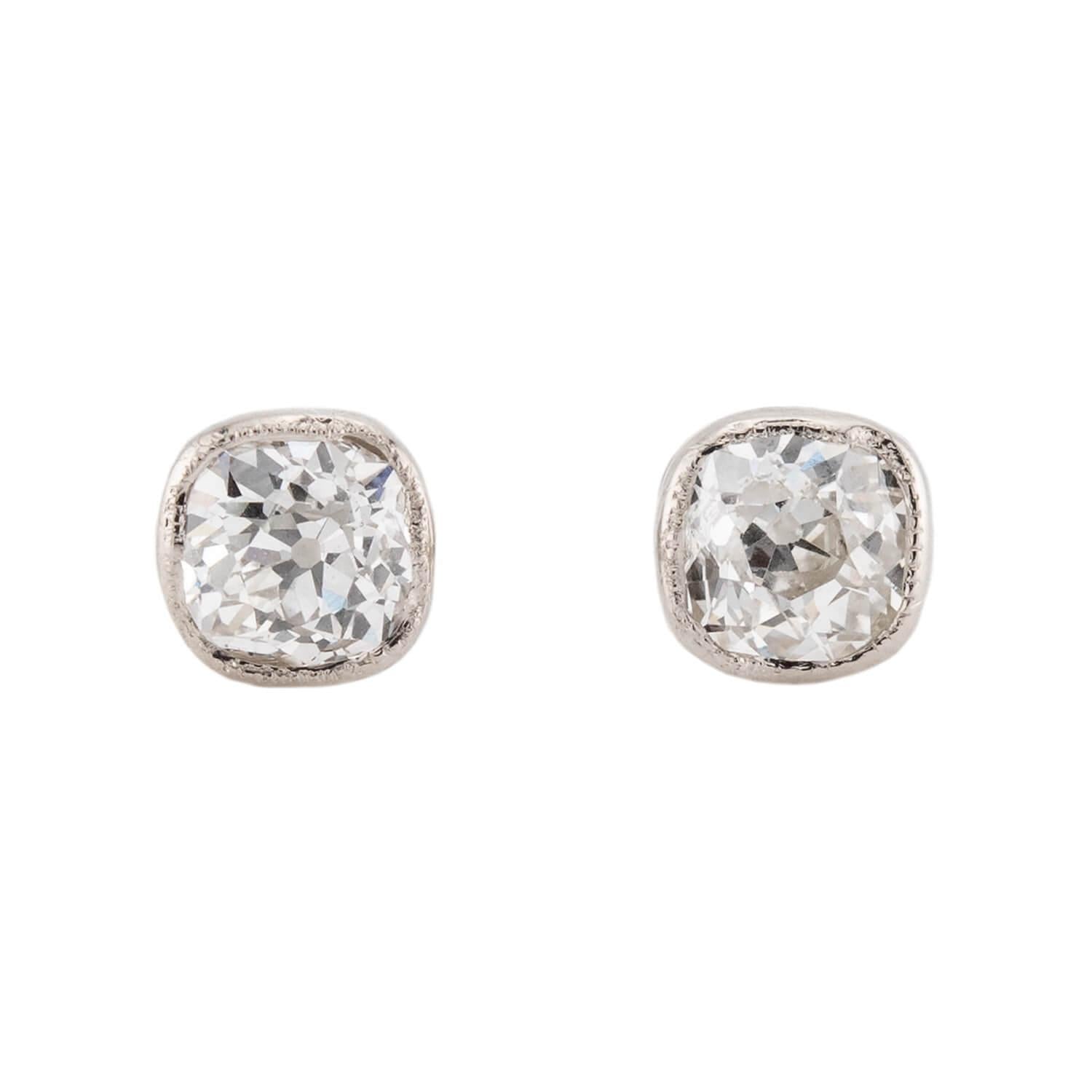 Estate 18k Diamond Stud Earrings