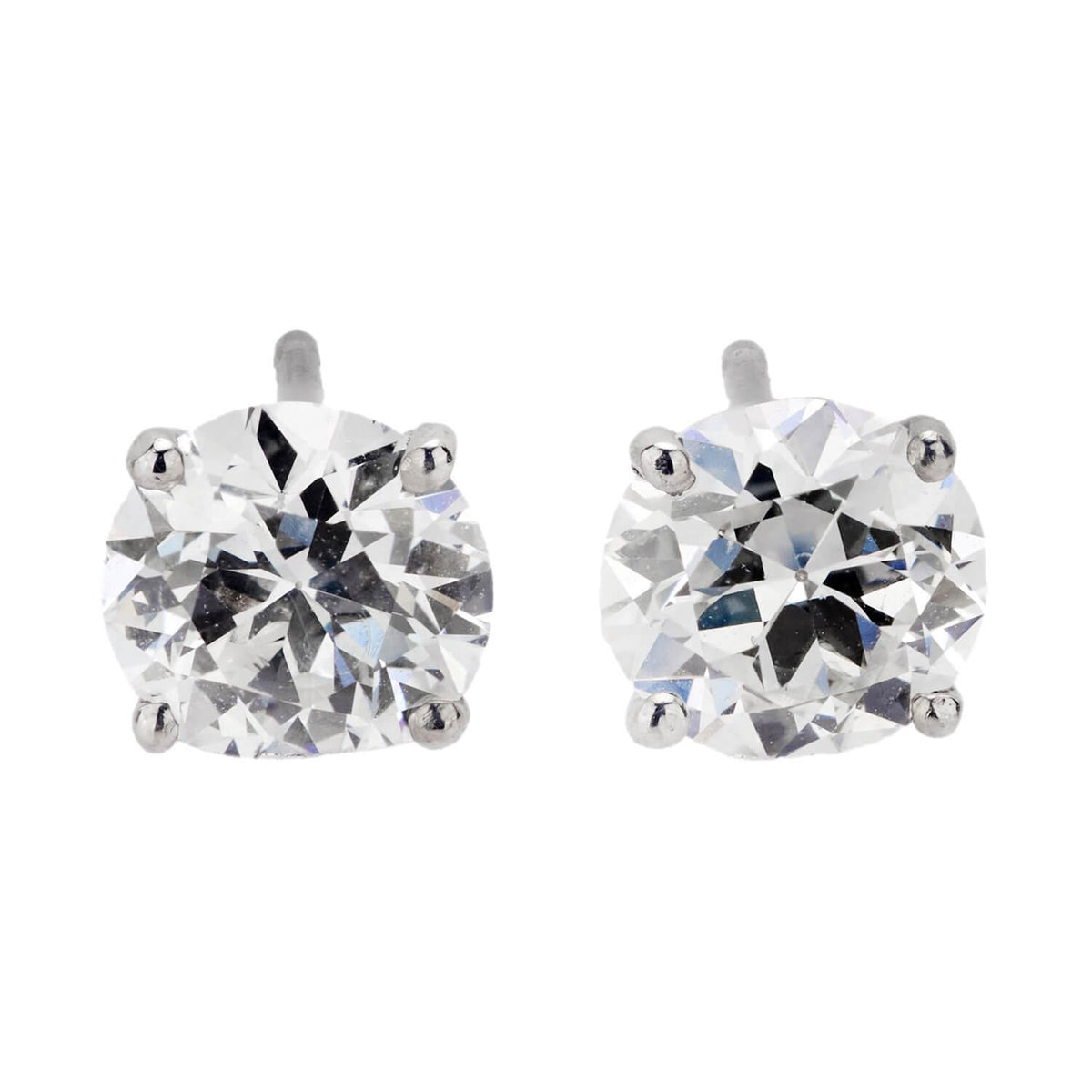 Estate 14k Diamond Stud Earrings