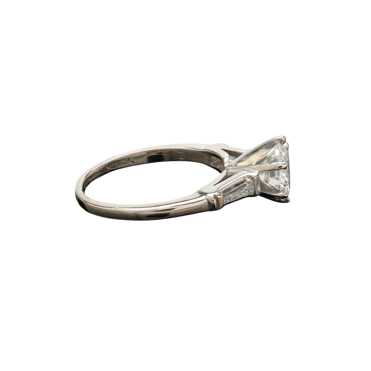 Retro 18k Diamond Engagement Ring 1.04ct Center