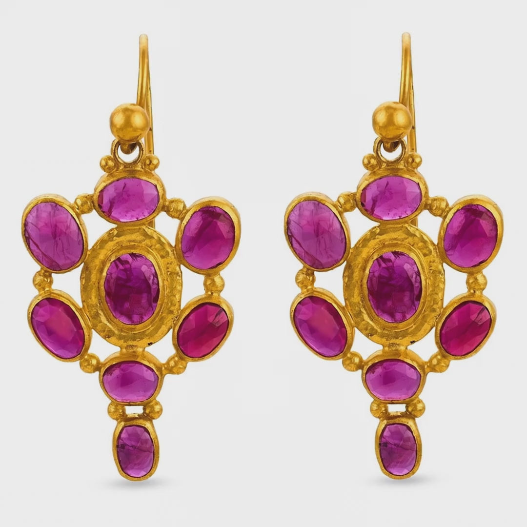 Load video: GURHAN Estate Indian 24k Ruby Dangle Earrings