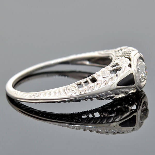 Art Deco 18kt Diamond Onyx Engagment Ring 0.15ct