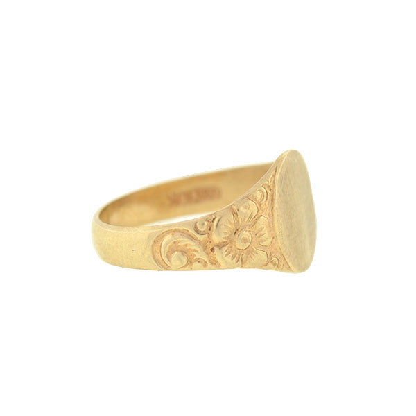 Retro 10kt Yellow Gold Floral Motif Baby Signet Ring