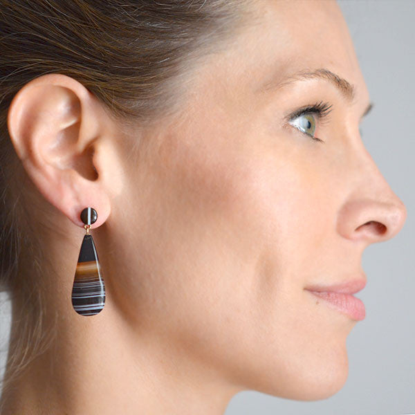 Victorian 14kt Carved Banded Agate Teardrop Earrings