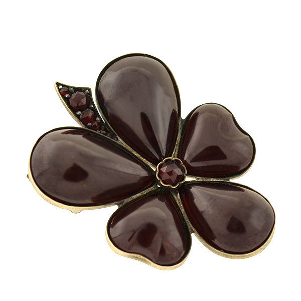 Late Victorian 10kt Garnet Cabochon Flower/Clover Pin