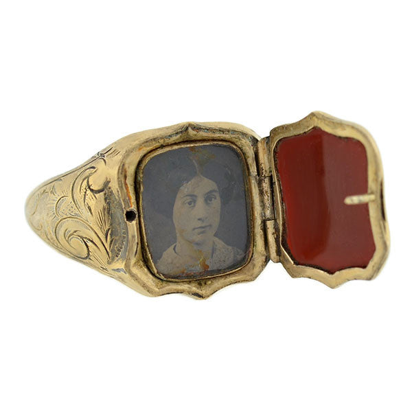 Victorian Sterling Gilt & Agate Signet Locket Ring