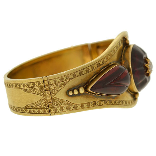 Victorian 15kt Carved Garnet Diamond Bracelet