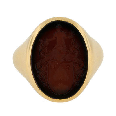 Late Victorian 18kt Sardonyx Family Crest Intaglio Ring
